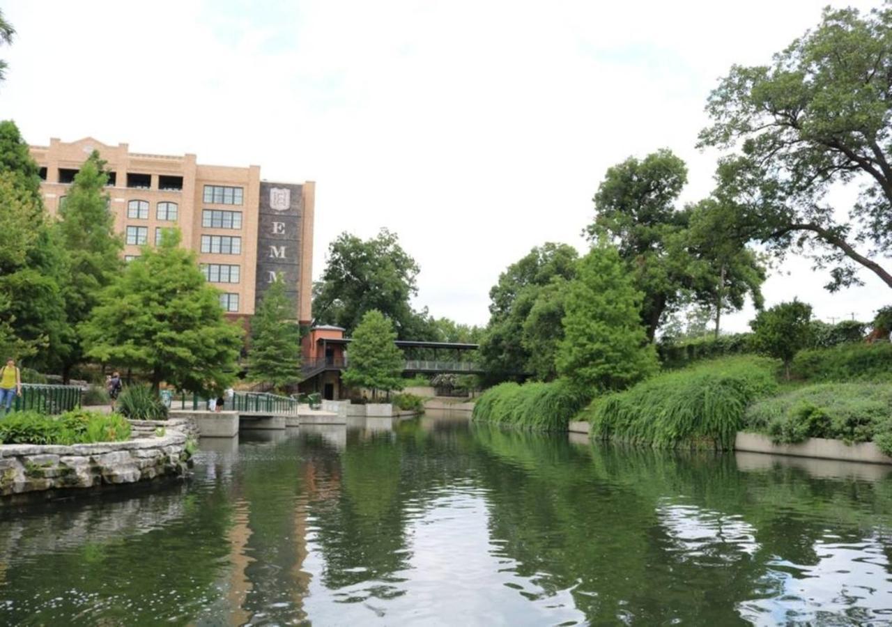 Downtown View Cozy 2Br1Ba Home Sleeps 8 San Antonio Extérieur photo